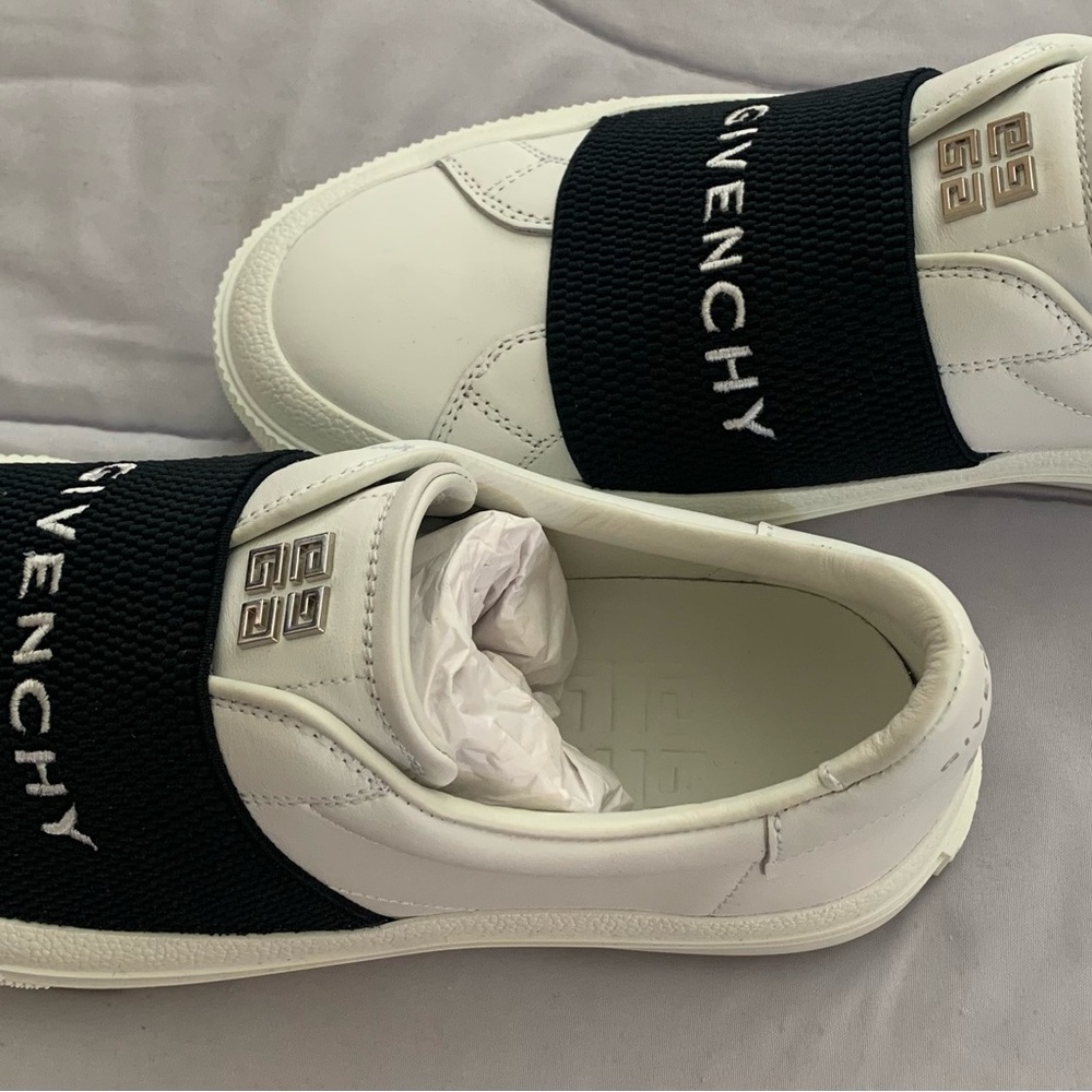 Givenchy Sneaker 7 - Picture 3 of 15